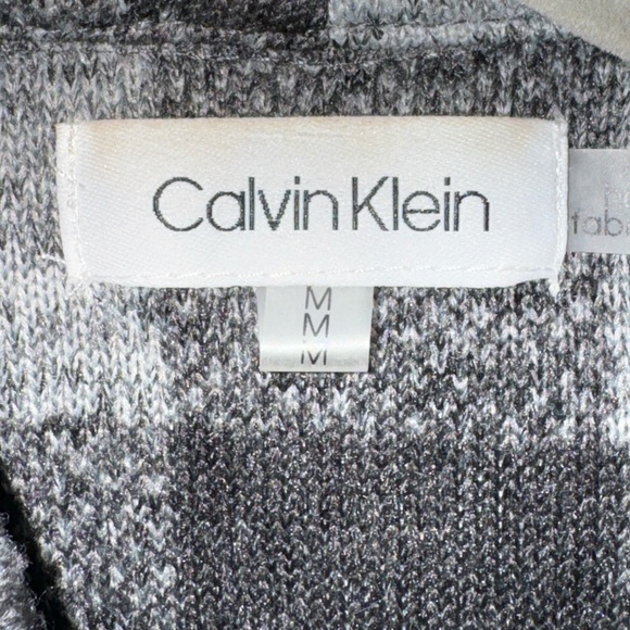 Calvin Klein grey buffalo check vest - Picture 2 of 3